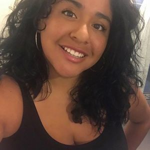 Meet your Posher, Alejandra